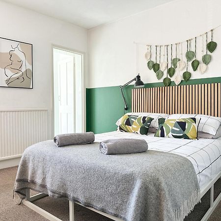 Love Lane - Cosy & Modern City Centre Guest Suite Кентербері Екстер'єр фото